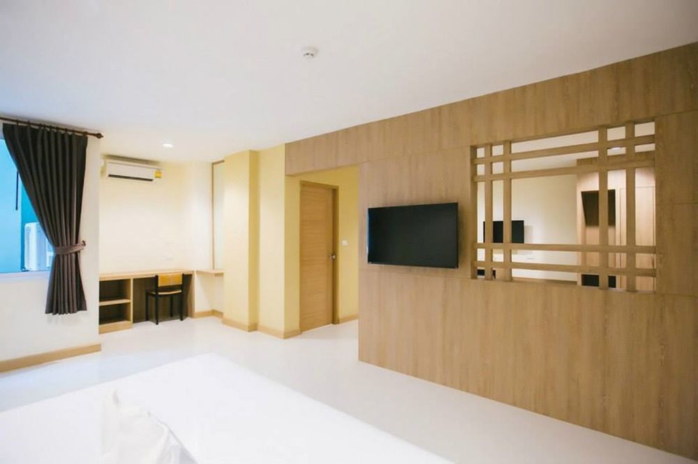 Omg Hotel Khon Kaen Zewnętrze zdjęcie