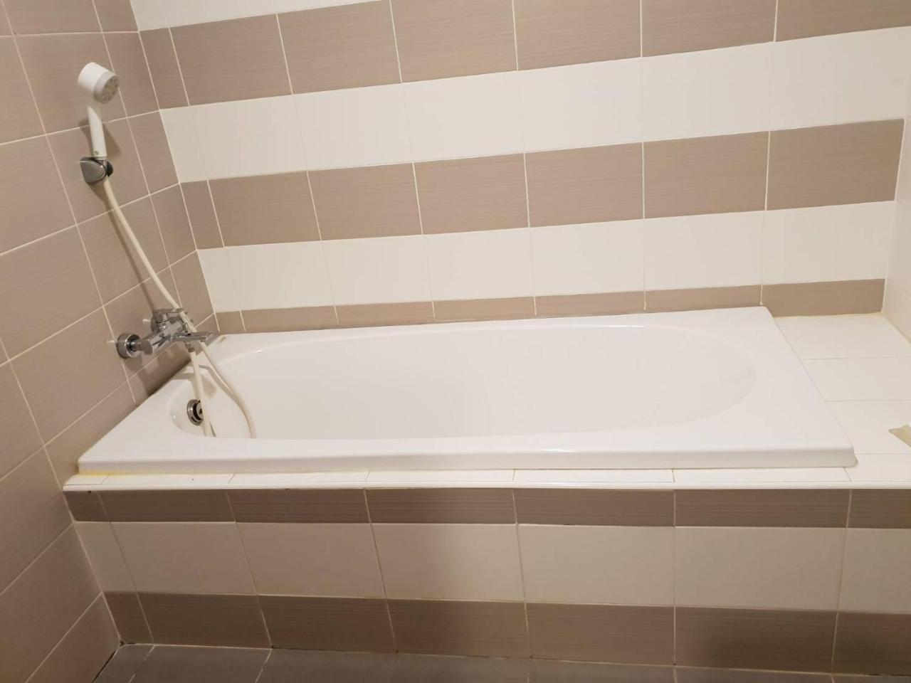 Omg Hotel Khon Kaen Zewnętrze zdjęcie